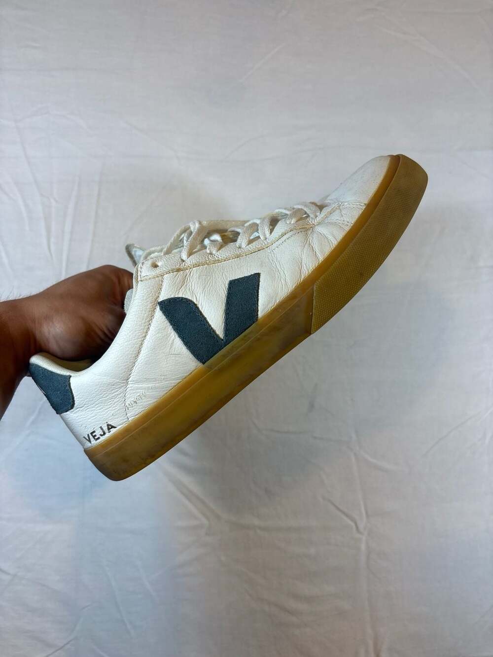 Veja Campo Leather Sneaker in Extra White/California Natural